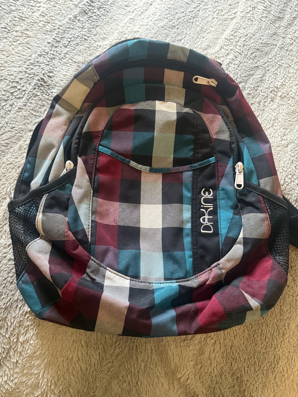 20L plaid Dakine school laptop backpack
